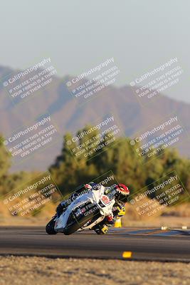 media/Nov-19-2023-CVMA (Sun) [[1f3d1b7ccb]]/Race 18 Supersport Middleweight/